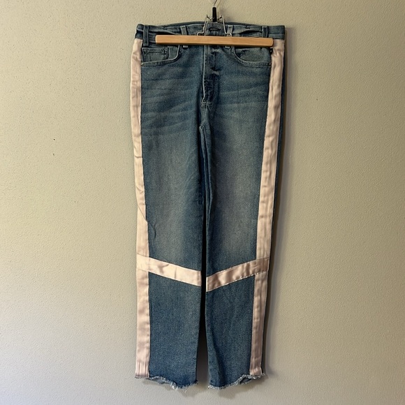 MCGUIRE Ultra High-Rise ‘Vintage Slim’ Jeans via ANTHROPOLOGIE - Picture 7 of 12